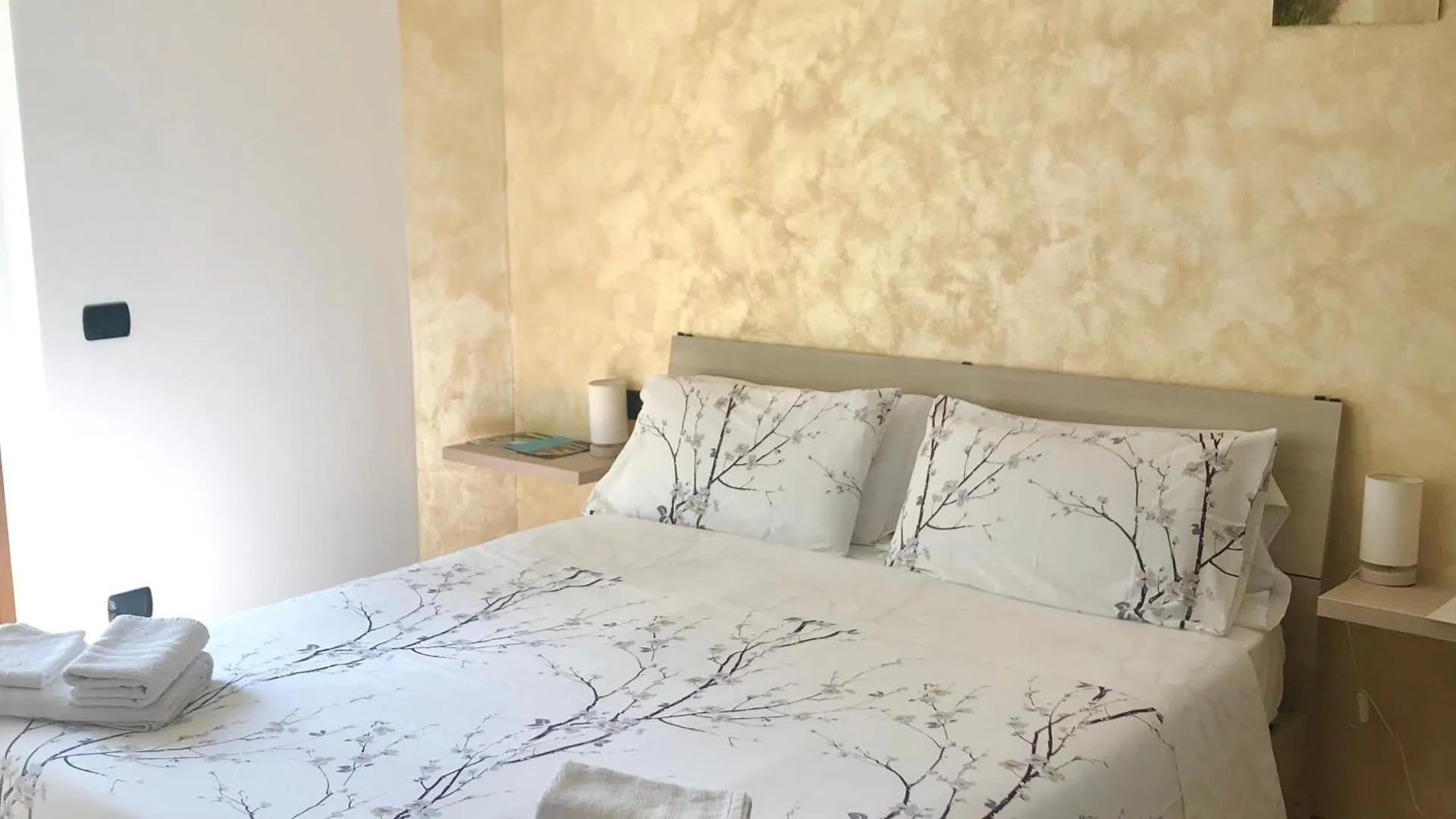 Antea Nuevo Sol Rooms And Breakfast San Pellegrino Terme Bed & Breakfast